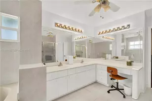 10825 SW 91st Ln, Miami, FL 33176 - Photo 38