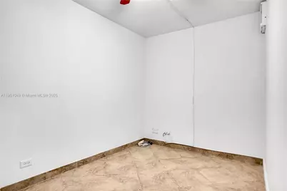 5005 Collins Ave #607, Miami Beach, FL 33140 - Photo 24