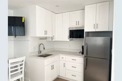 312 Elm St, Hollywood, FL 33019 - Photo 16