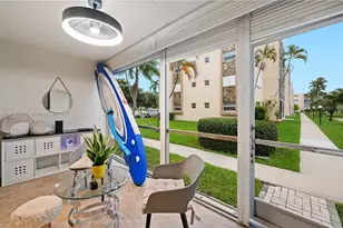 424 SE 10th St, Dania Beach, FL 33004 - Photo 12
