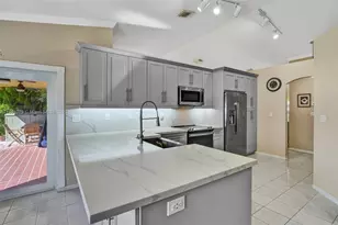 13300 SW 17th Ct, Miramar, FL 33027 - Photo 14