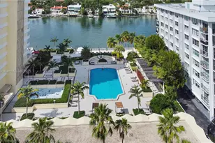 5600 Collins Ave, Miami Beach, FL 33140 - Photo 4