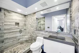 19900 E Country Club Dr, Aventura, FL 33180 - Photo 32