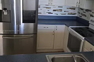13499 Biscayne Blvd, North Miami, FL 33181 - Photo 4