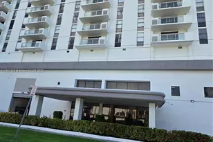 13499 Biscayne Blvd, North Miami, FL 33181 - Photo 12