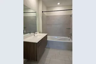 8301 NW 41st St #B-403, Doral, FL 33166 - Photo 12