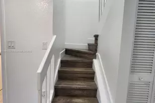 5100 W 12th Ln, Hialeah, FL 33012 - Photo 22