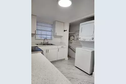 5100 W 12th Ln #E-7, Hialeah, FL 33012 - Photo 10