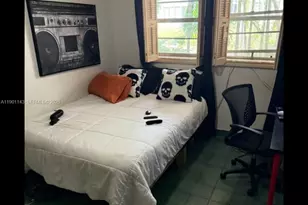 1670 NE 191st St, Miami, FL 33179 - Photo 8