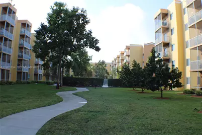 2221 S Sherman Cir #304, Miramar, FL 33025 - Photo 22