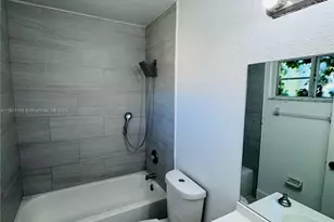 949 SW 6th Pl, Florida City, FL 33034 - Photo 14