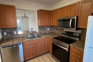 8740 N Sherman Cir, Miramar, FL 33025 - Photo 4