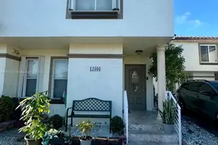 12306 NW 11th St, Miami, FL 33182 - Photo 2