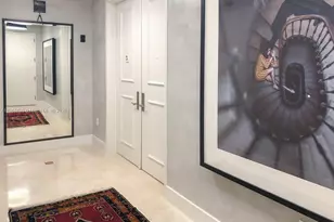 100 S Pointe Dr, Miami Beach, FL 33139 - Photo 2