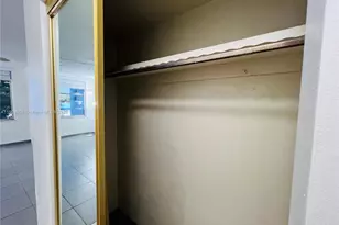 1351 NE 191st St, Miami, FL 33179 - Photo 14