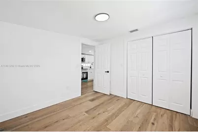 7525 NW 15th Ave, Miami, FL 33147 - Photo 8