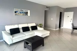 500 Bayview Dr, Sunny Isles Beach, FL 33160 - Photo 10
