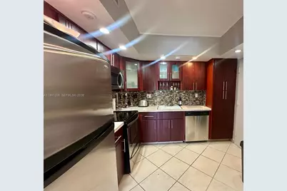 500 Bayview Dr #321, Sunny Isles Beach, FL 33160 - Photo 8