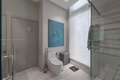 495 Brickell Ave #2211, Miami, FL 33131 - Photo 24