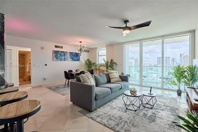 31 SE 5th St #3201, Miami, FL 33131 - Photo 1