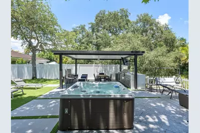 11843 W Biscayne Canal Rd, Miami, FL 33161 - Photo 60