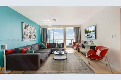 100 Bayview Dr #1807, Sunny Isles Beach, FL 33160 - Photo 4