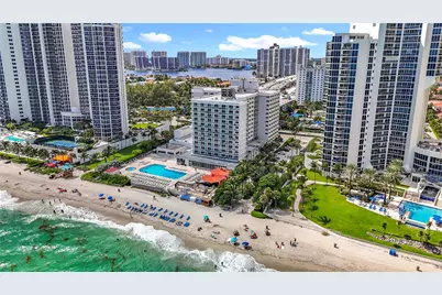 19201 Collins Ave #729, Sunny Isles Beach, FL 33160 - Photo 40