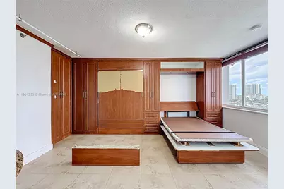 19201 Collins Ave #729, Sunny Isles Beach, FL 33160 - Photo 12