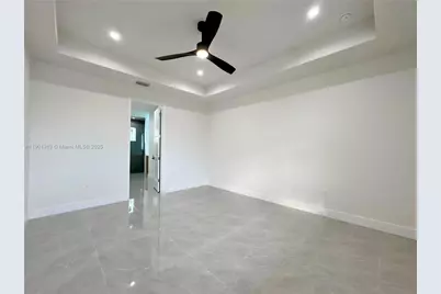 322 NW 9th St, Cape Coral, FL 33993 - Photo 12