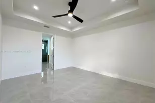 322 NW 9th St, Cape Coral, FL 33993 - Photo 12