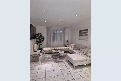 201 180th Dr #411, Sunny Isles Beach, FL 33160 - Photo 2