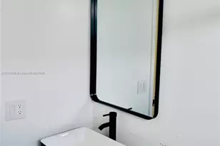 2280 SW 43rd Ave, Fort Lauderdale, FL 33317 - Photo 22