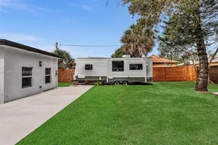 107 Central Ave, Delray Beach, FL 33483 - Photo 38