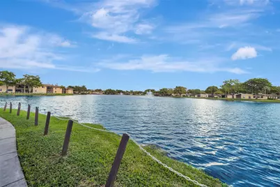 616 Briarwood Cir, Hollywood, FL 33024 - Photo 46