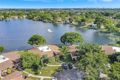 616 Briarwood Cir, Hollywood, FL 33024 - Photo 60