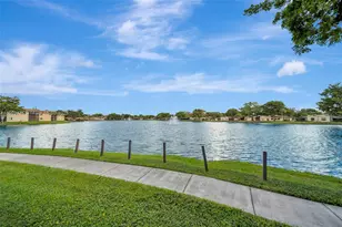 616 Briarwood Cir, Hollywood, FL 33024 - Photo 44