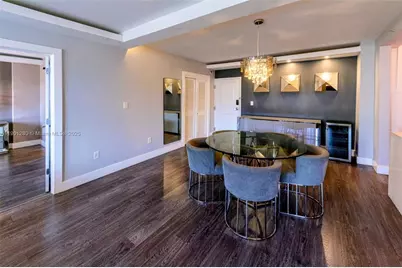 401 69th St #212, Miami Beach, FL 33141 - Photo 2