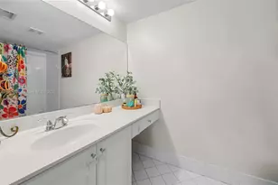 2731 Ocean Club Blvd, Hollywood, FL 33019 - Photo 10