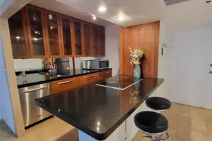 100 Lincoln Rd, Miami Beach, FL 33139 - Photo 10