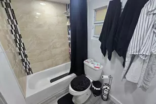 1858 NW 115th St, Miami, FL 33167 - Photo 8