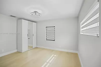 160 E 34th St, Hialeah, FL 33013 - Photo 24