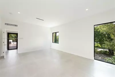 101 SW 25th Rd, Miami, FL 33129 - Photo 24
