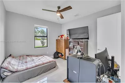 2218 SW 25th St, Cape Coral, FL 33914 - Photo 26