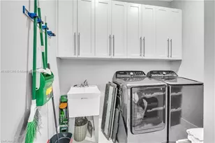 2218 SW 25th St, Cape Coral, FL 33914 - Photo 22