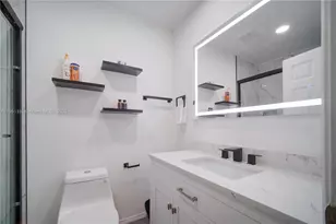 5413 SW 41st St, Pembroke Park, FL 33023 - Photo 8