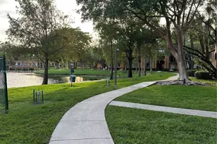 10725 Cleary Blvd, Plantation, FL 33324 - Photo 4