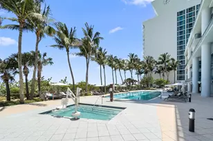 6801 Collins Ave, Miami Beach, FL 33141 - Photo 18