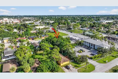 611 Broward Ave, Greenacres, FL 33463 - Photo 40