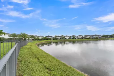 8822 NW 161st Ter, Miami Lakes, FL 33018 - Photo 50