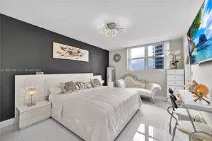 3001 S Ocean Dr, Hollywood, FL 33019 - Photo 10